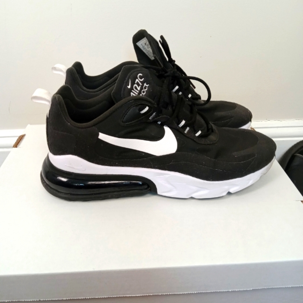 Nike Air Max 270 Black and White Athletic Shoes